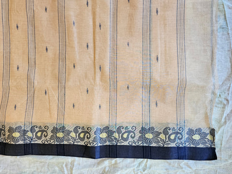 Bengal Tant Cotton Saree Without Blouse Piece - Cream Colour