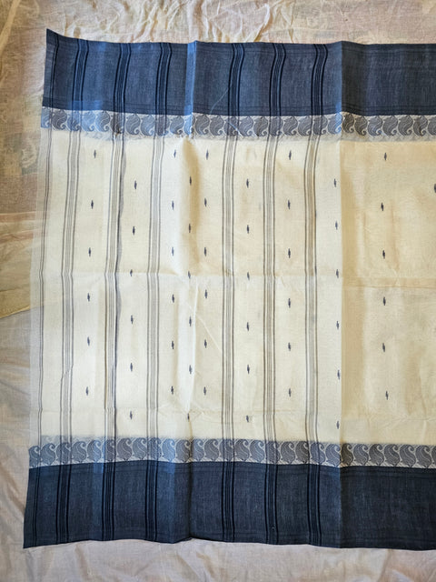 Bengal Tant Cotton Saree Without Blouse Piece - Cream & Blue Colour