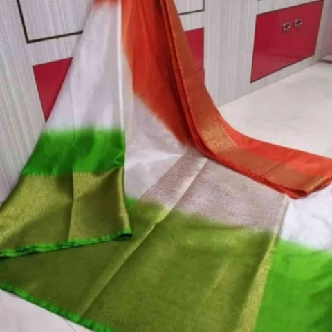 బనారసి వెచ్చని పట్టు స్వాతంత్ర్య దినోత్సవ చీర