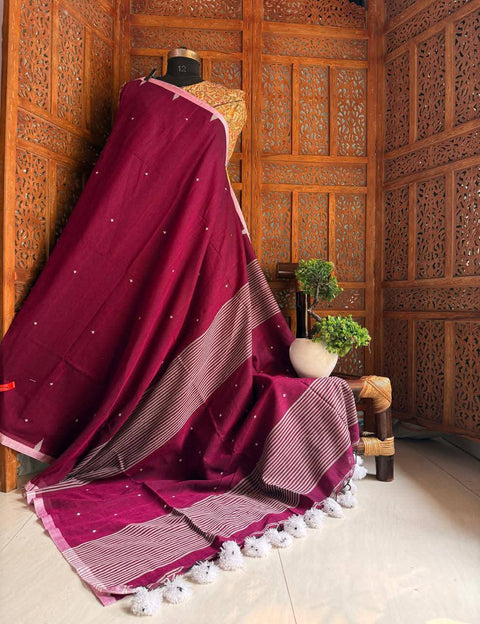MulMul Jamdani Cotton Saree with Running Blouse - Red Colour