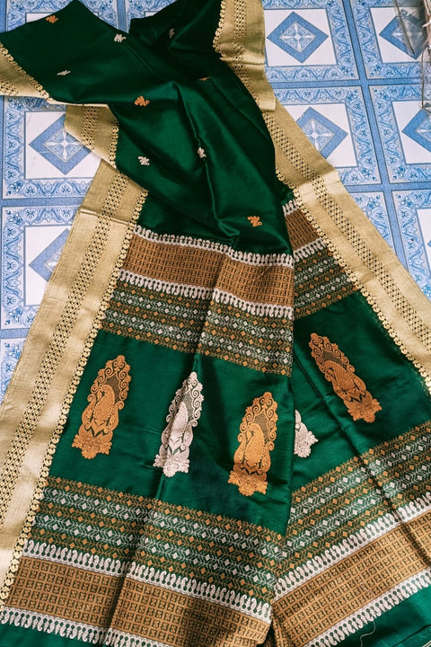 Jamdani Cotton Weaving Saree - Green Color