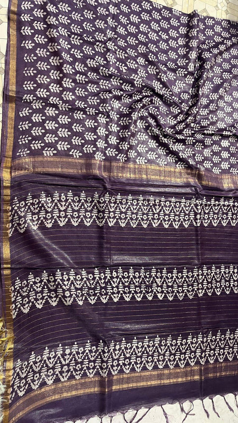 Maheshwari Cotton Silk Batik Print Saree - Purple Color - Trend In Need
