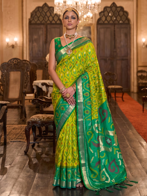 Mehandi Green Soft Silk Woven Saree with Green Pallu